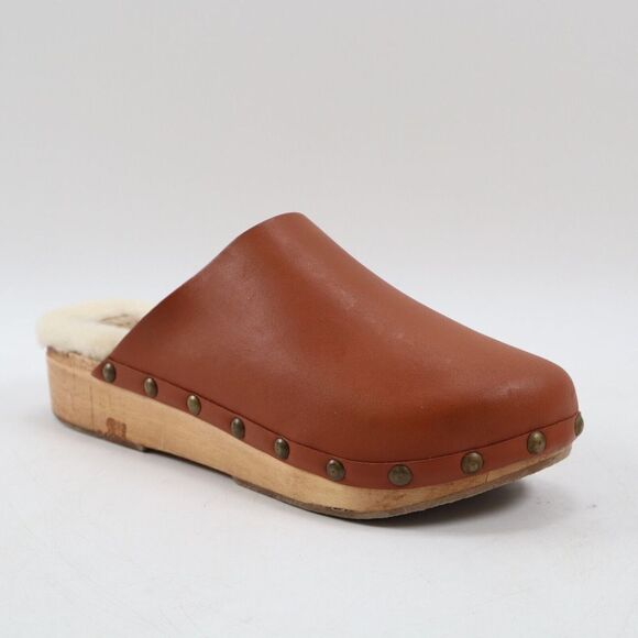NEW Beek Mallard Mule Clogs Shearling Footbed Studded, Tan Leather, 8US MSRP$340 - Picture 3 of 11